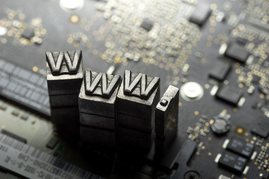 What is Domain Tasting and Is there any use of it for SEO